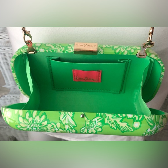 Lilly Pulitzer Limeade A Spring Thing 2 - Way Clutch or Crossbody Hardshell Bag - Picture 4 of 13